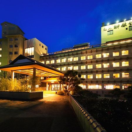 ホテル 榊原館 津市 エクステリア 写真