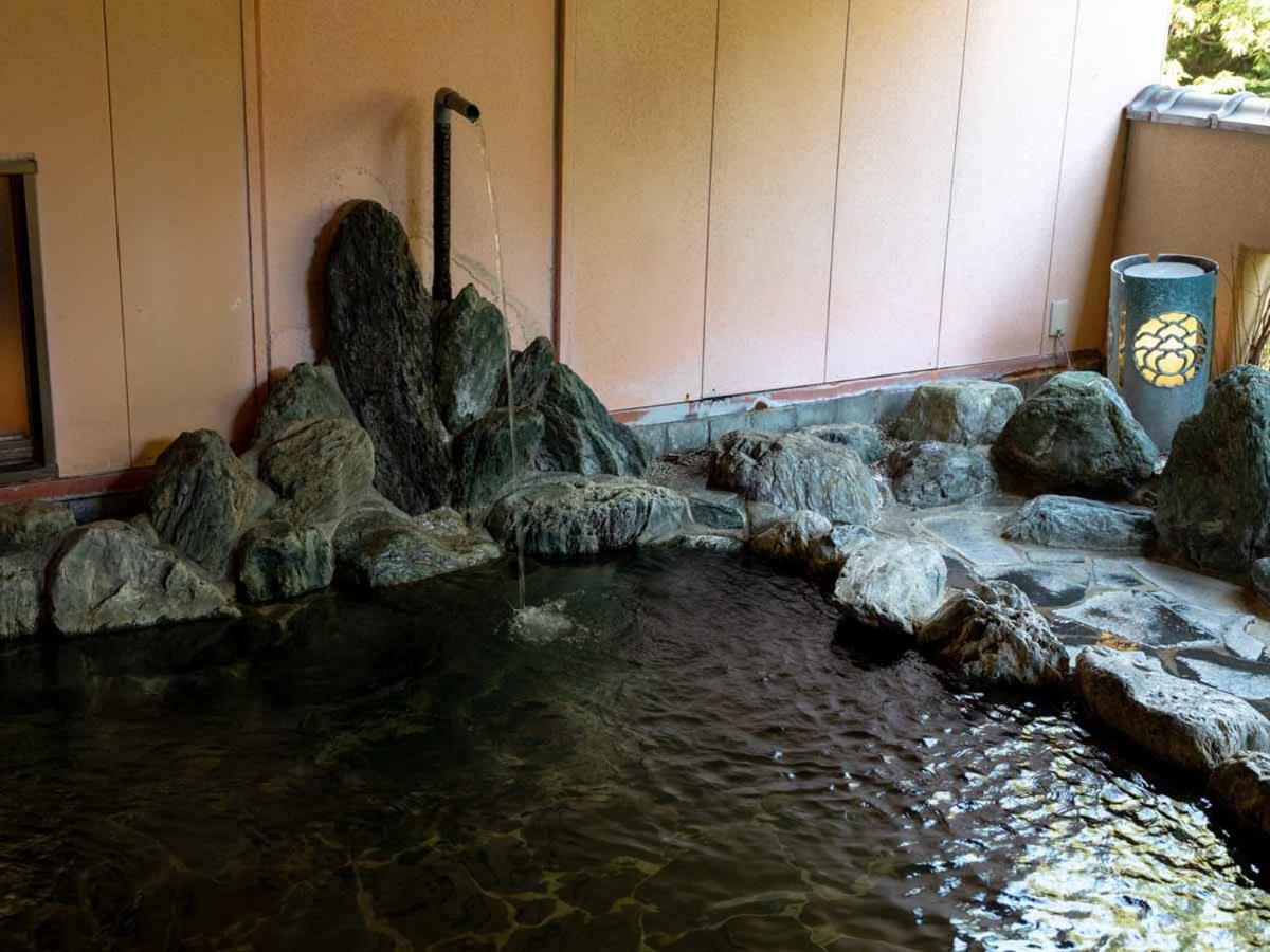 ホテル 榊原館 津市 エクステリア 写真